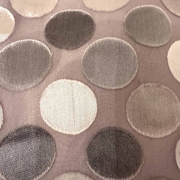 White House Black Market Burnout Dot Shell - Picture 4 of 5